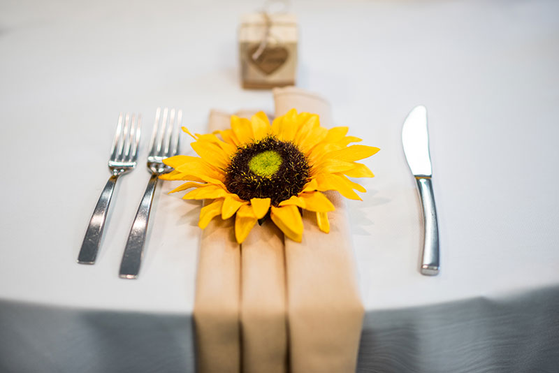 Sunflower table setting