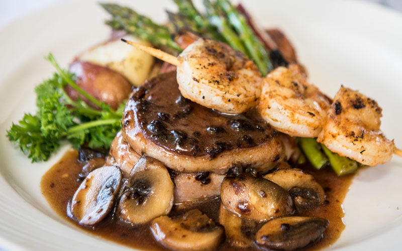 steak and shrimp plating